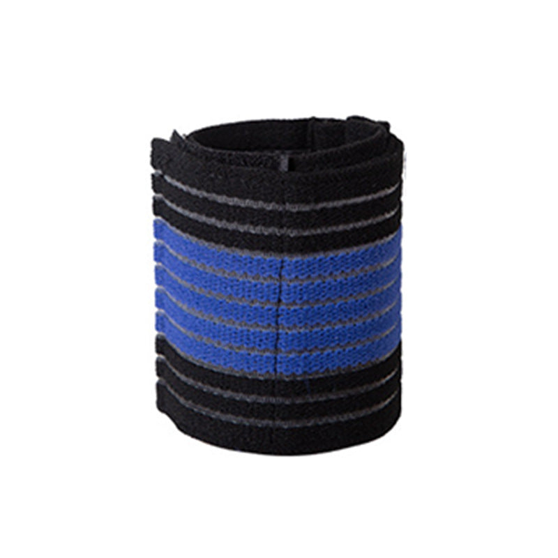 Elastic Wrist Support with Adjustable Compression for Sports  Breathable and Protective Wrist Brace for Basketball