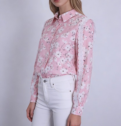 Women's fashionable casual shirt with lace-trimmed sleeves and fresh print.