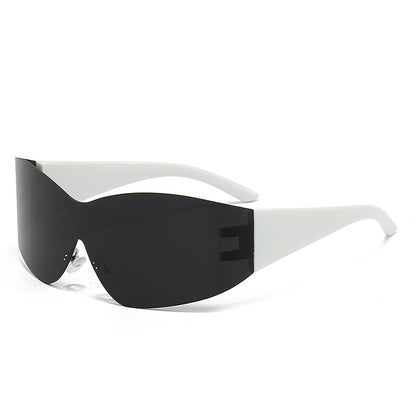 Fashionable Lightweight Oversized Sunglasses for Men, UV Protection, Stylish Frame, Ideal for Driving, Sports, and Cycling