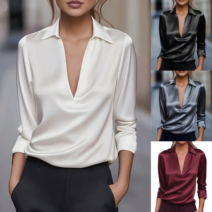 Minimalist V-neck shirt with long sleeves for women
