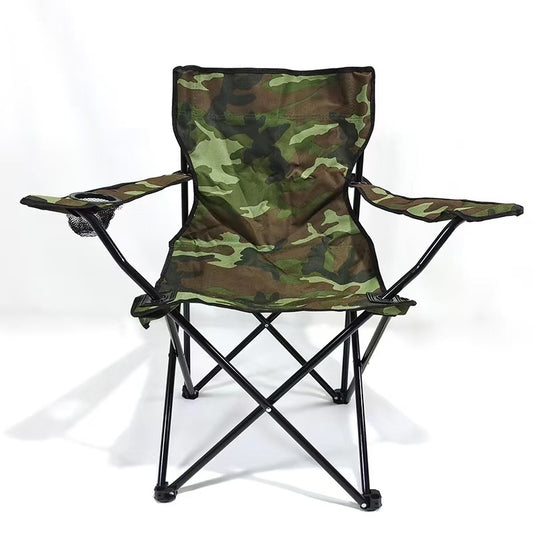 Lightweight portable camping chair in camouflage, perfect for outdoor activities, holds up to 130kg, easy to carry.