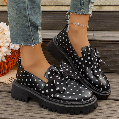 Bow low top single shoe