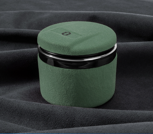 Suitable for AITO WENJIE car ashtray M5 M7 M9 car with lid anti fly ash suede interior supplies