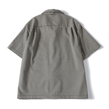 Loose Fit Men's Short Sleeve Shirt with Houndstooth Pattern and Cuban Collar